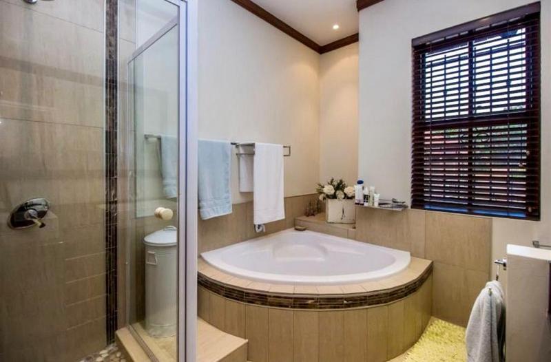 3 Bedroom Property for Sale in Waterkloof Ridge Gauteng