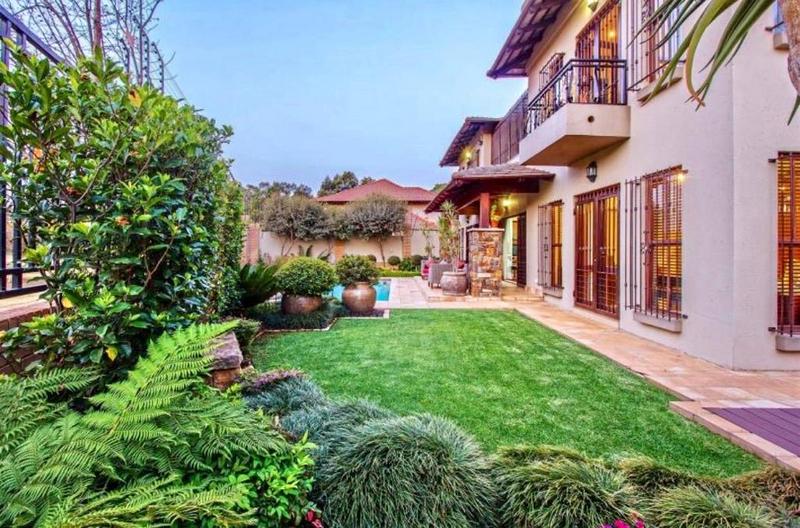 3 Bedroom Property for Sale in Waterkloof Ridge Gauteng