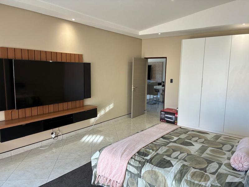 3 Bedroom Property for Sale in Waterkloof Ridge Gauteng