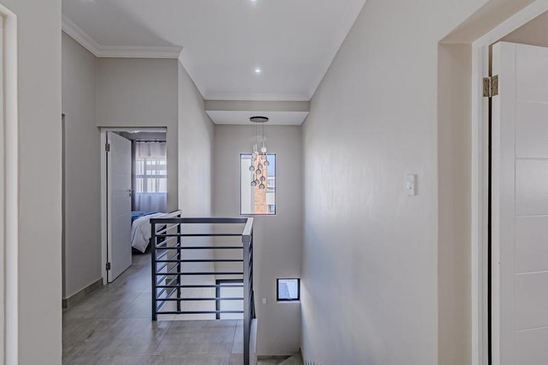 3 Bedroom Property for Sale in Olympus AH Gauteng