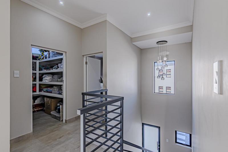 3 Bedroom Property for Sale in Olympus AH Gauteng