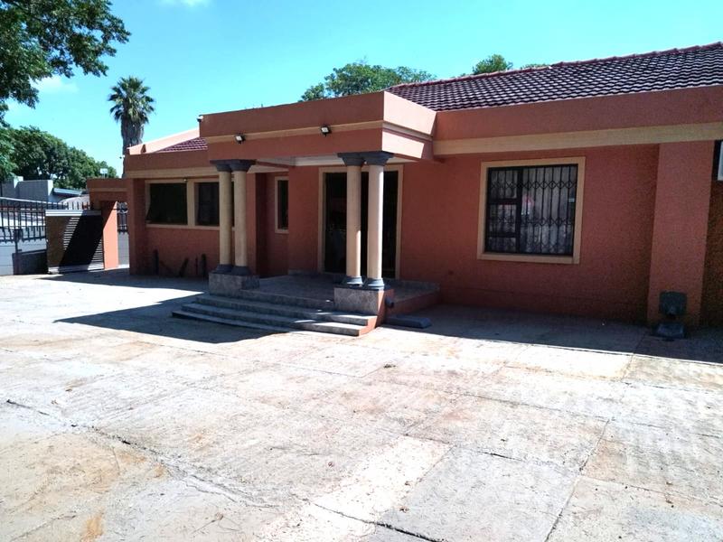 4 Bedroom Property for Sale in Kliprivier Gauteng