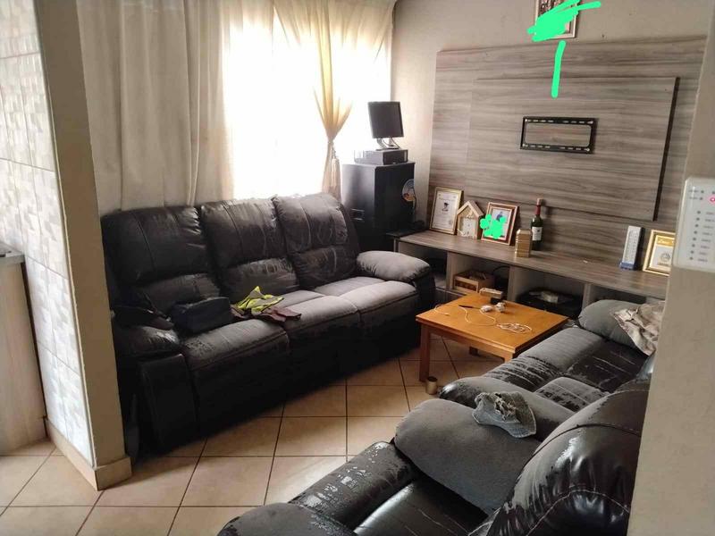 2 Bedroom Property for Sale in Modderbee Gauteng