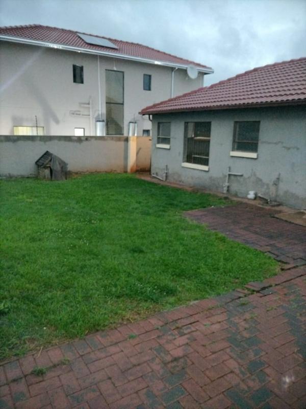 3 Bedroom Property for Sale in Dawn Park Gauteng