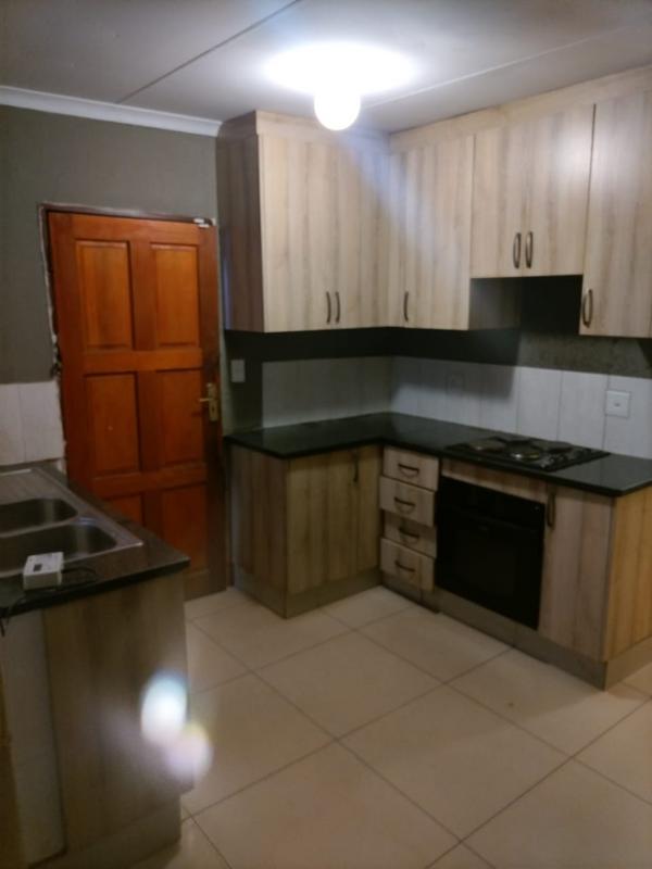 3 Bedroom Property for Sale in Dawn Park Gauteng