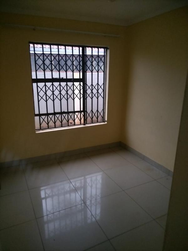 3 Bedroom Property for Sale in Dawn Park Gauteng