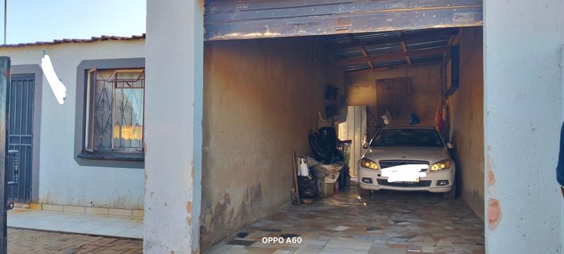 2 Bedroom Property for Sale in Palm Ridge Gauteng