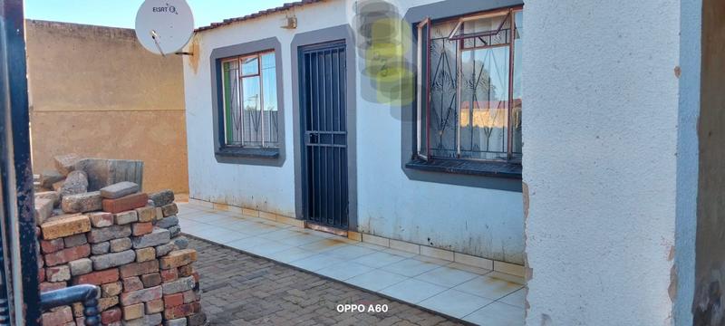 2 Bedroom Property for Sale in Palm Ridge Gauteng