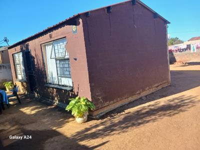 2 Bedroom Property for Sale in Palm Ridge Gauteng