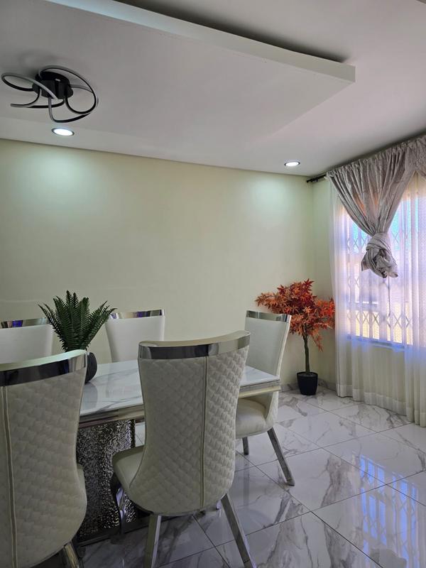 3 Bedroom Property for Sale in Siluma View Gauteng