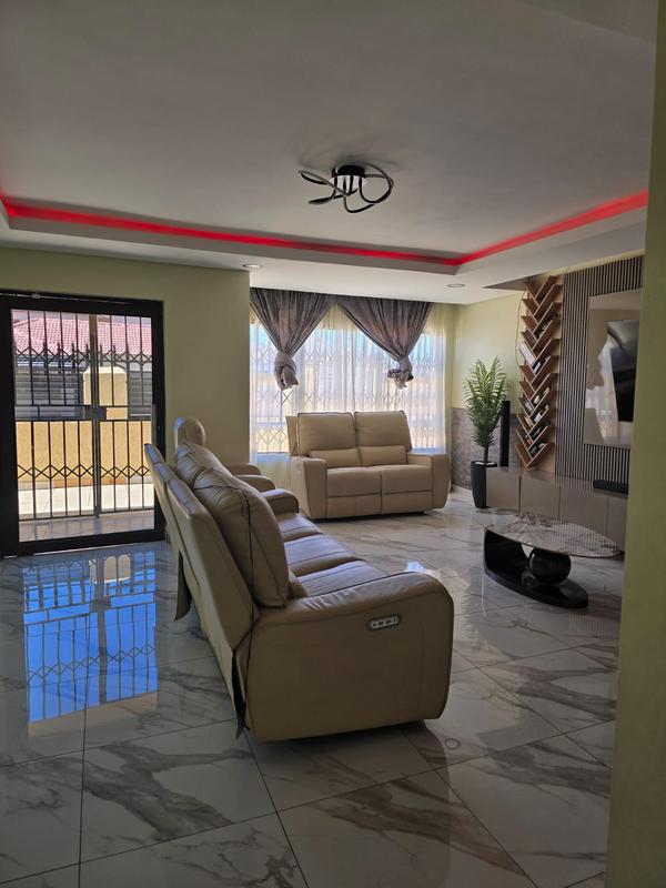 3 Bedroom Property for Sale in Siluma View Gauteng