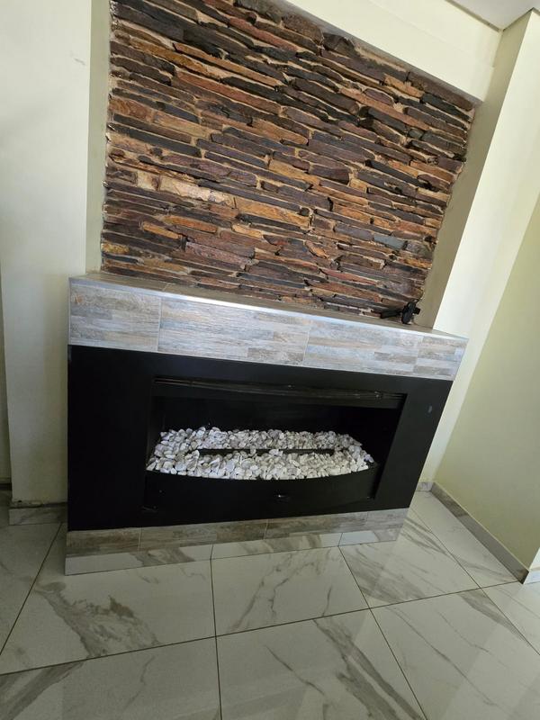 3 Bedroom Property for Sale in Siluma View Gauteng