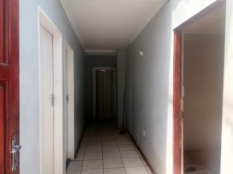 4 Bedroom Property for Sale in Rosettenville Gauteng