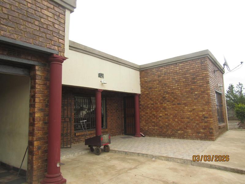4 Bedroom Property for Sale in Tsakane Gauteng