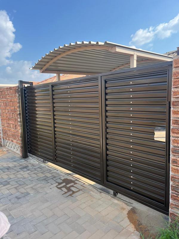 3 Bedroom Property for Sale in Sky City Gauteng