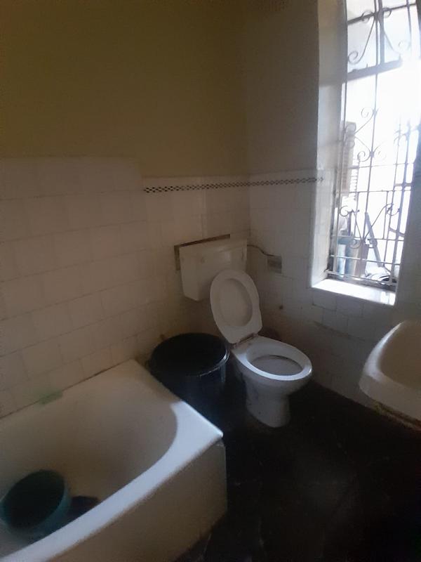 4 Bedroom Property for Sale in Bezuidenhout Valley Gauteng