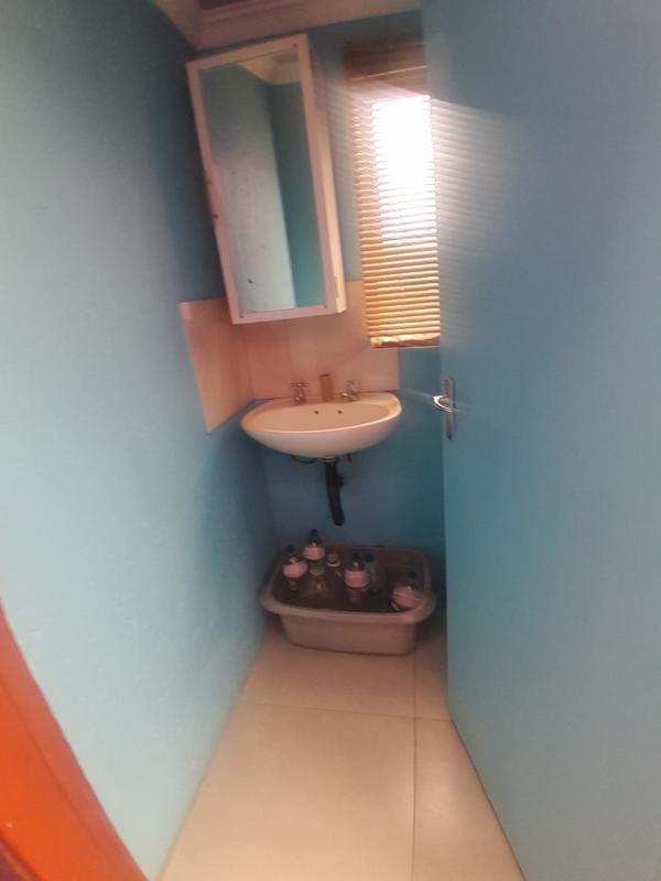 3 Bedroom Property for Sale in Protea Glen Gauteng