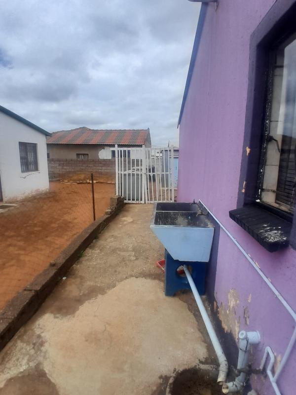 3 Bedroom Property for Sale in Protea Glen Gauteng