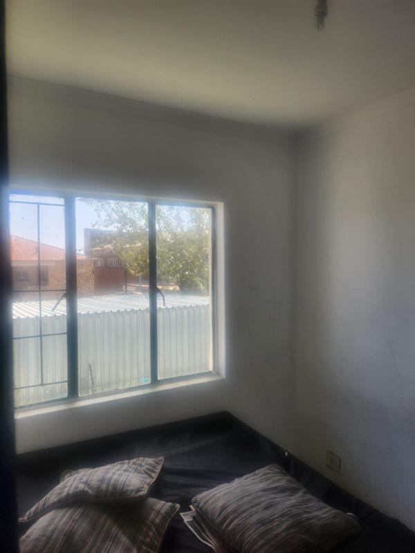 2 Bedroom Property for Sale in Turffontein Gauteng