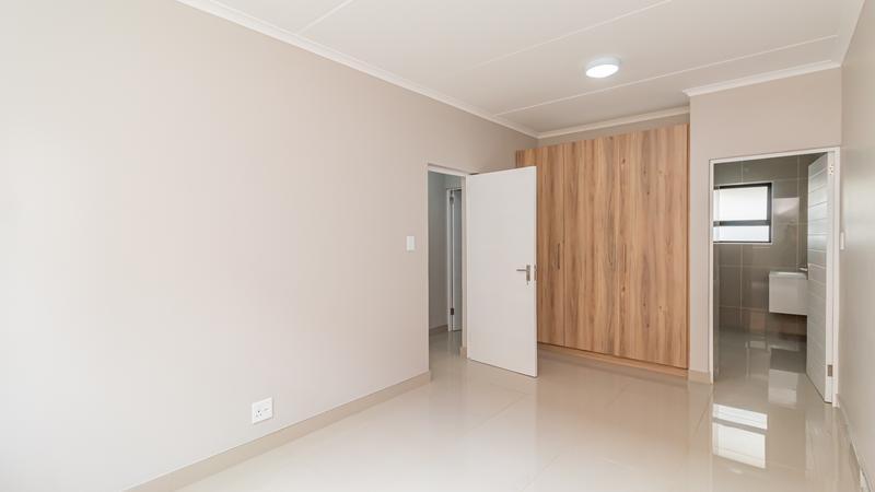 2 Bedroom Property for Sale in Erasmia Gauteng