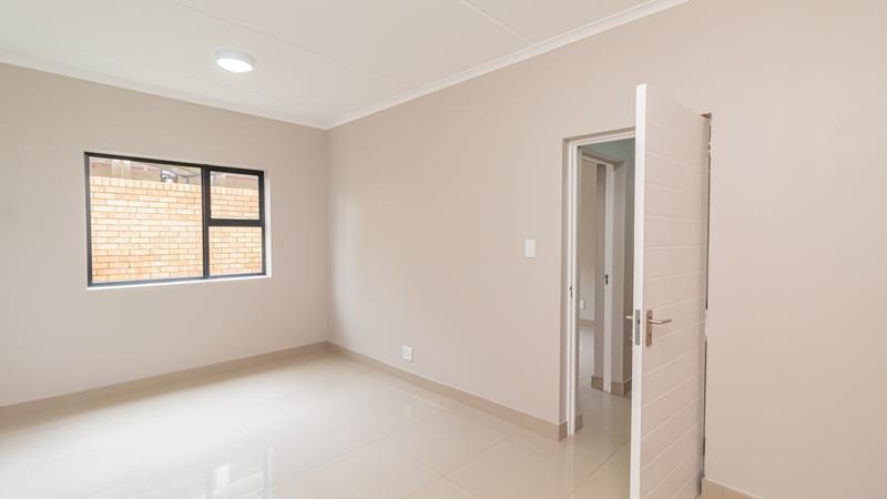 2 Bedroom Property for Sale in Erasmia Gauteng