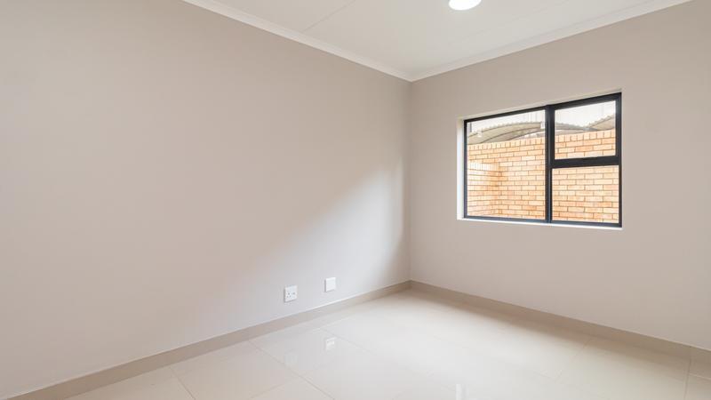 2 Bedroom Property for Sale in Erasmia Gauteng