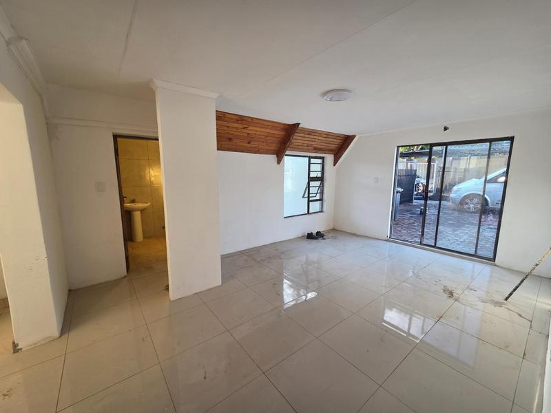 2 Bedroom Property for Sale in Erasmia Gauteng