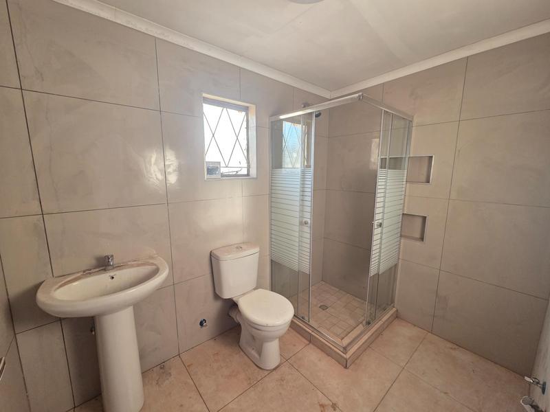 2 Bedroom Property for Sale in Erasmia Gauteng