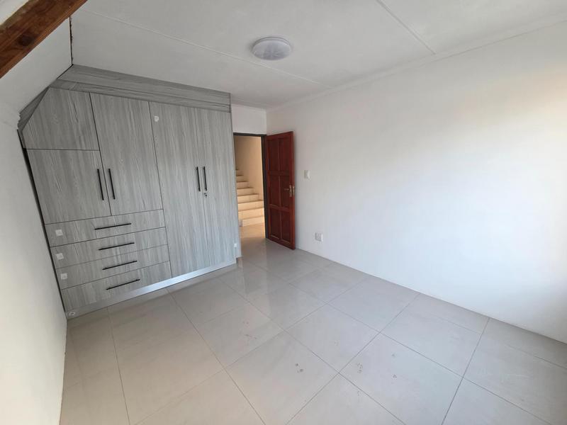 2 Bedroom Property for Sale in Erasmia Gauteng