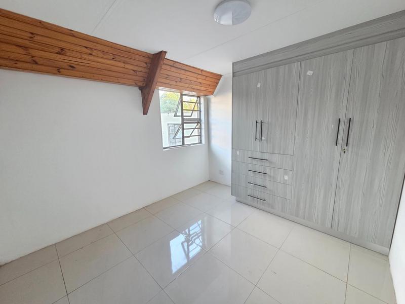2 Bedroom Property for Sale in Erasmia Gauteng