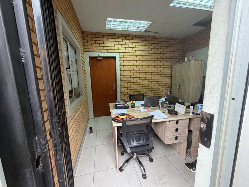To Let commercial Property for Rent in Sunderland Ridge Gauteng