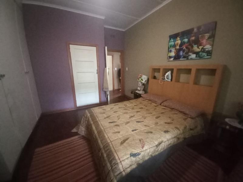 2 Bedroom Property for Sale in Cyrildene Gauteng
