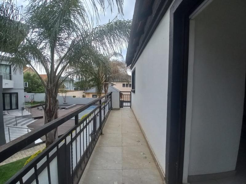 5 Bedroom Property for Sale in Valley View Estate Gauteng