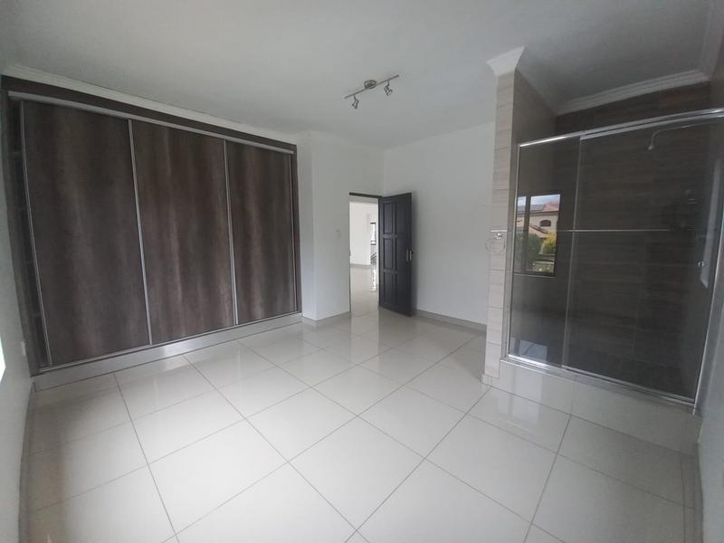 5 Bedroom Property for Sale in Valley View Estate Gauteng