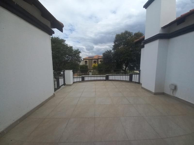 5 Bedroom Property for Sale in Valley View Estate Gauteng