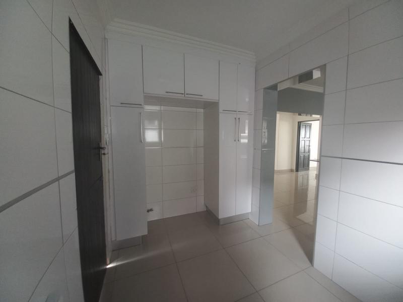 5 Bedroom Property for Sale in Valley View Estate Gauteng