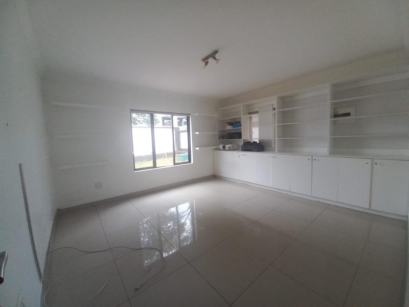 5 Bedroom Property for Sale in Valley View Estate Gauteng