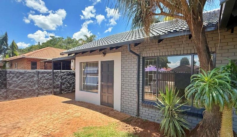 3 Bedroom Property for Sale in Doornpoort Gauteng