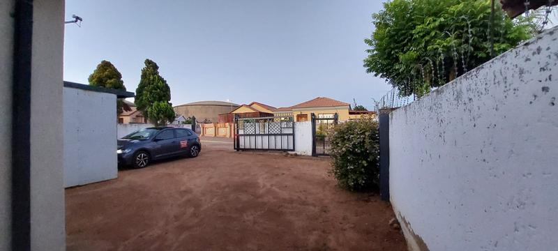 3 Bedroom Property for Sale in Soshanguve VV Gauteng
