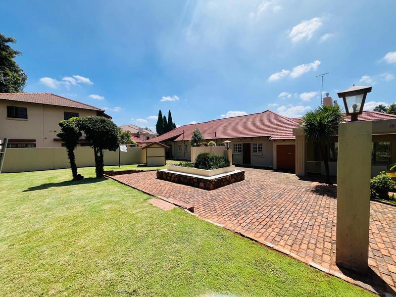 10 Bedroom Property for Sale in Bedfordview Gauteng
