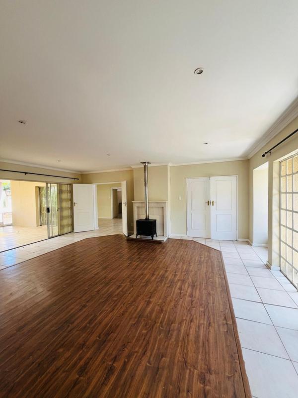 10 Bedroom Property for Sale in Bedfordview Gauteng