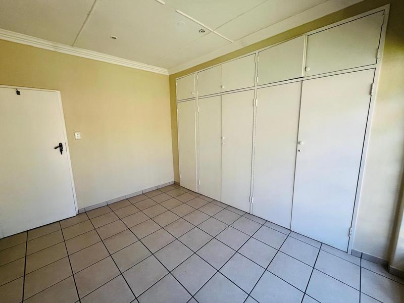 10 Bedroom Property for Sale in Bedfordview Gauteng