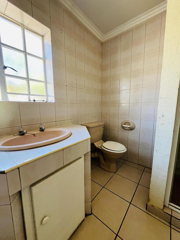10 Bedroom Property for Sale in Bedfordview Gauteng