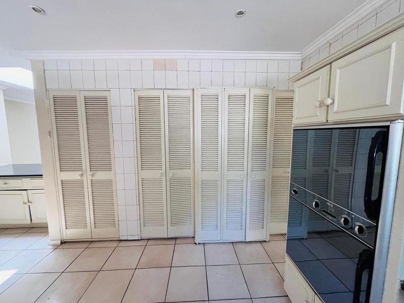 10 Bedroom Property for Sale in Bedfordview Gauteng