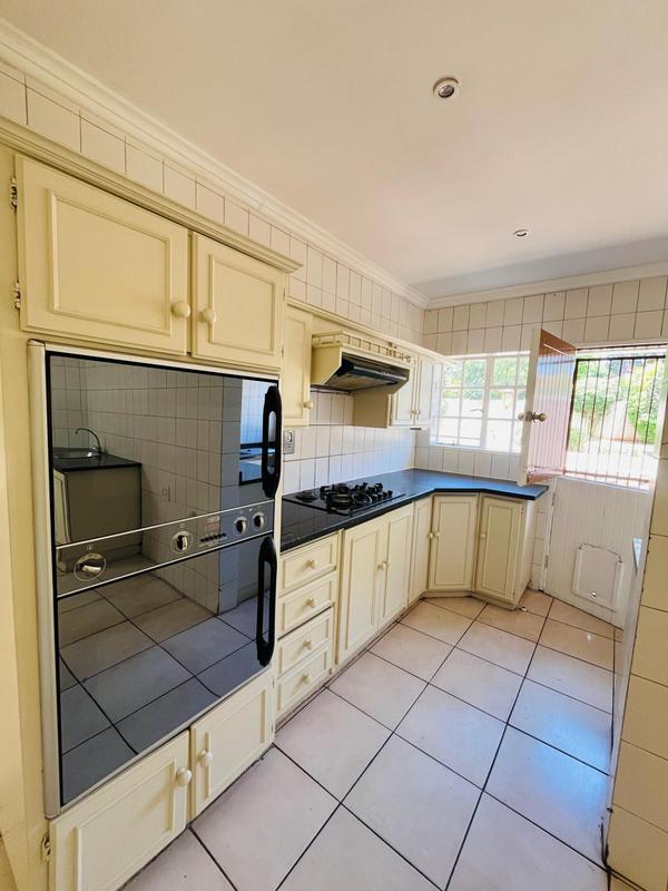 10 Bedroom Property for Sale in Bedfordview Gauteng