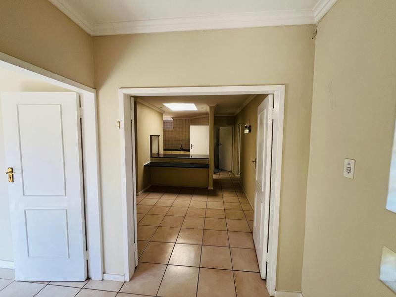 10 Bedroom Property for Sale in Bedfordview Gauteng