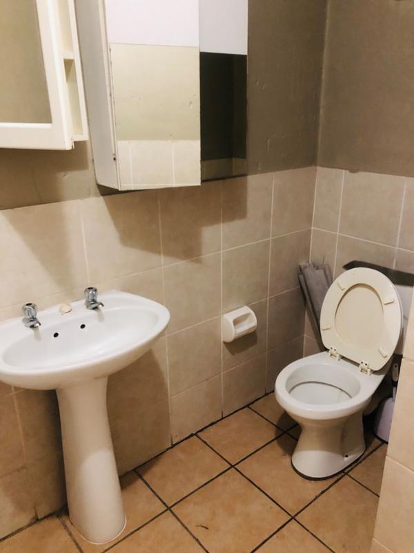2 Bedroom Property for Sale in Comet Gauteng