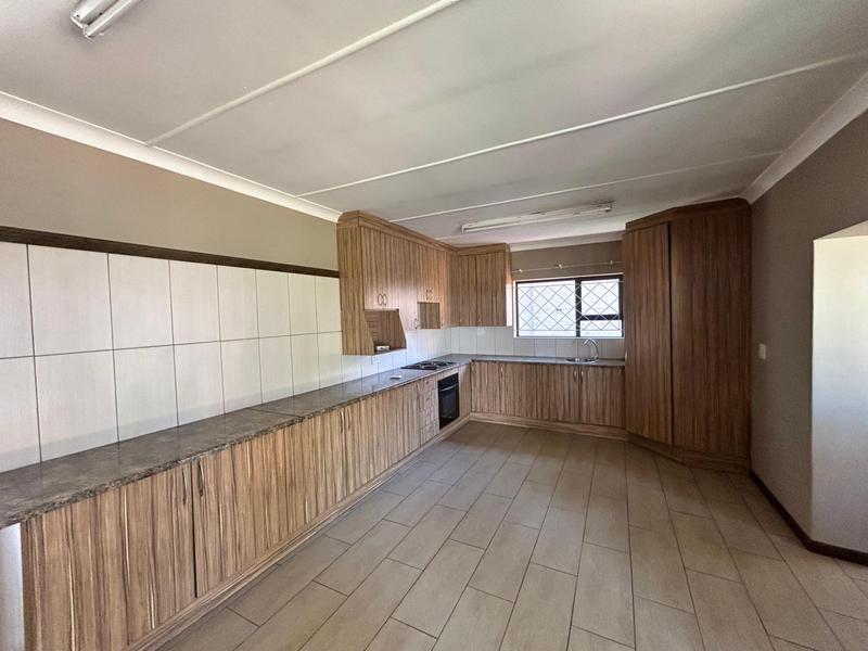 3 Bedroom Property for Sale in Sonneveld Gauteng