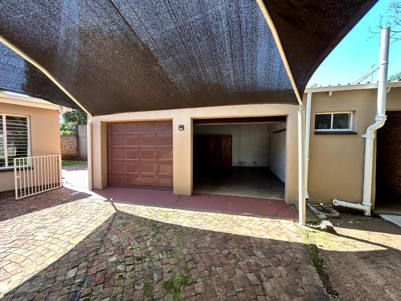 3 Bedroom Property for Sale in Sonneveld Gauteng
