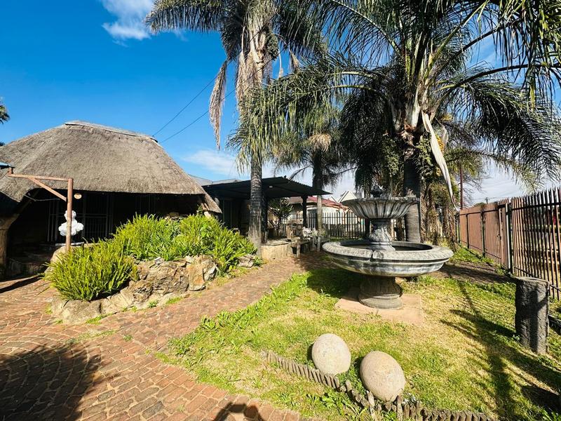 5 Bedroom Property for Sale in Delville Gauteng